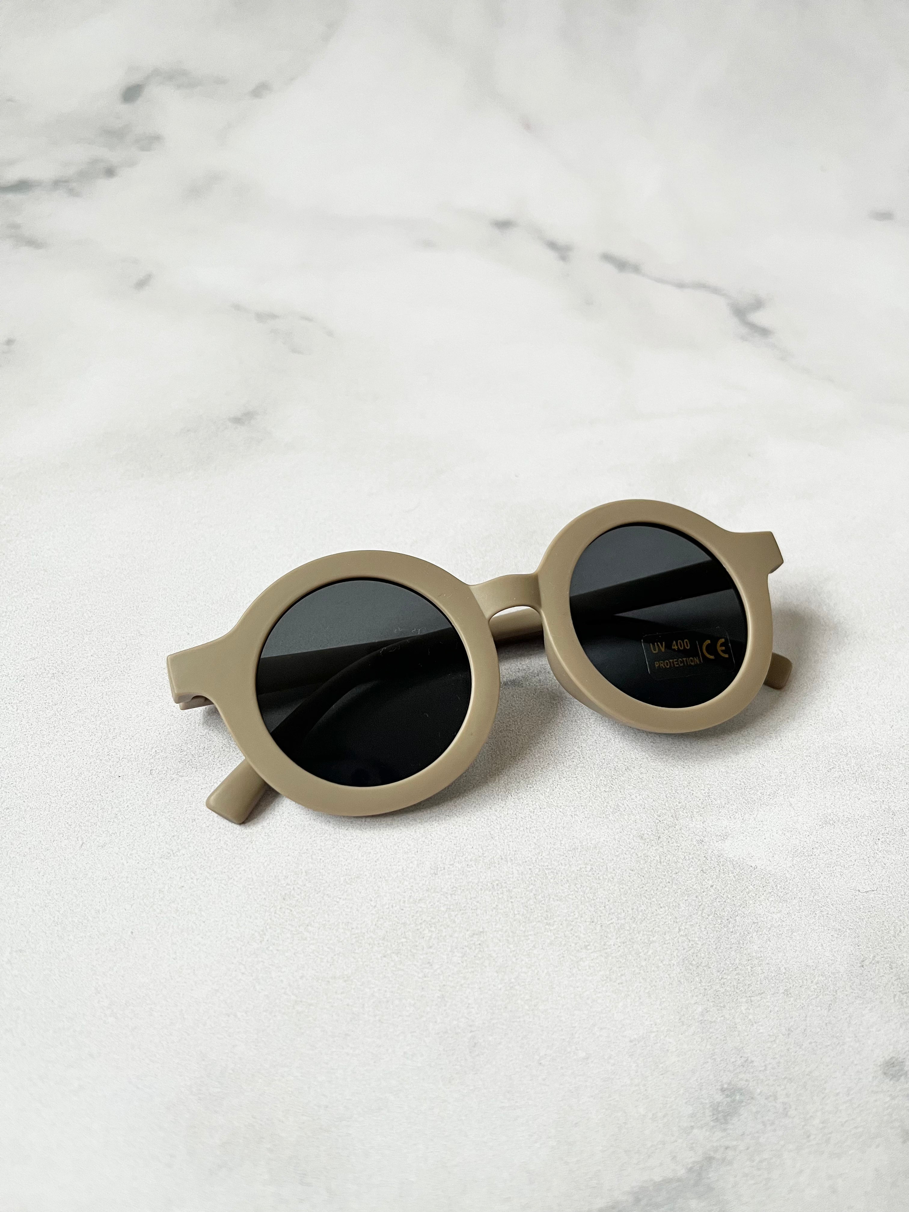 Khaki sunglasses top