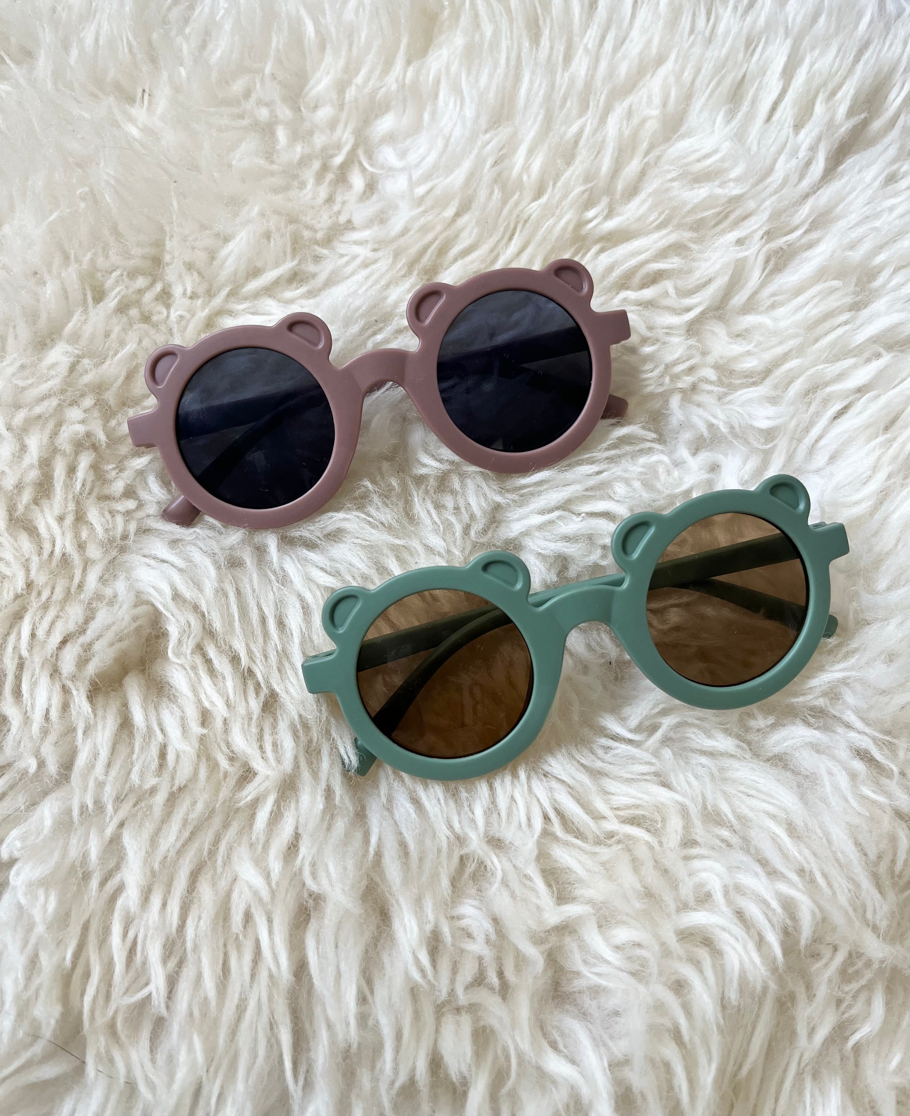 Luna Rose Round Bear Sunglasses Green