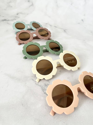 Luna Rose Flower Sunglasses Matte Cream