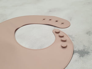 Luna Rose Dusty Pink Silicone Bib